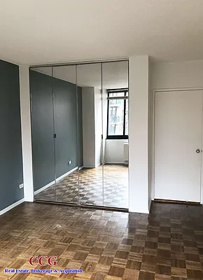 Rented by CCG Real Estate Brokerage | media 22