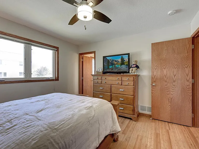 1187 Blackhawk Dr SW — Photo 20