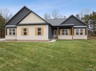 431 Shady Trail Dr, Troy, MO 63379