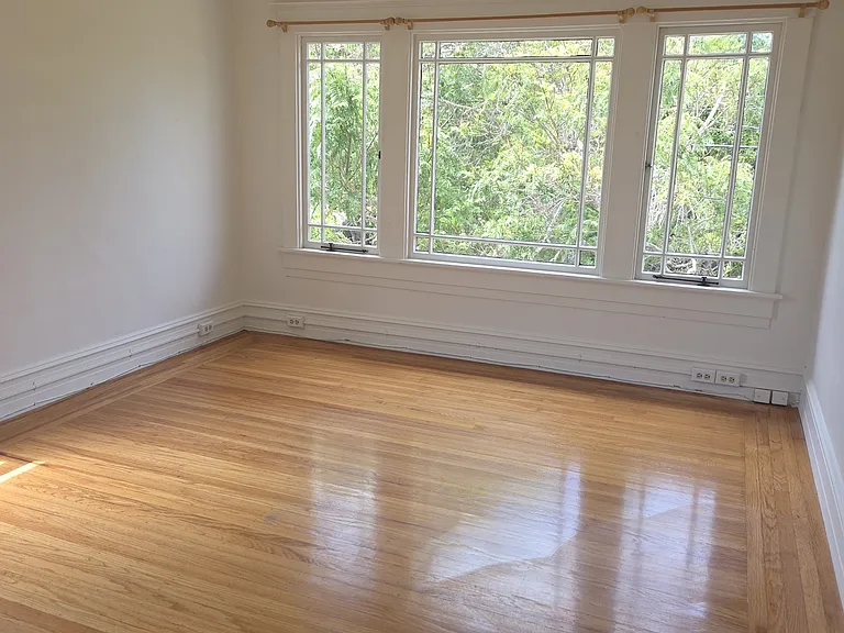 1329 Bonita Ave #A — Photo 12