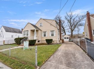 411 Grant St, Linden, NJ 07036