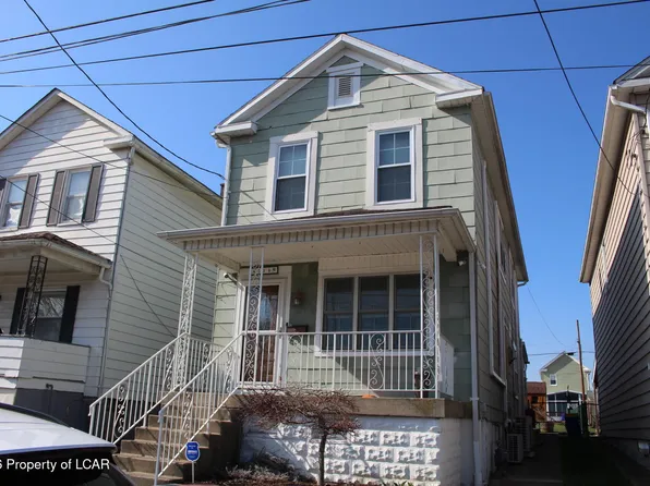 414 E Field St, Nanticoke, PA 18634