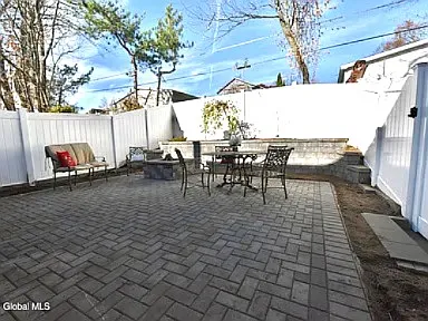 3 Clubhouse Dr — Photo 14