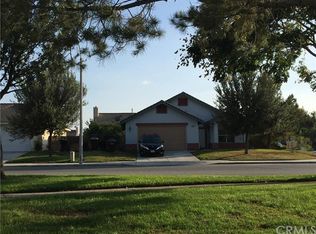26627 Parker St, Highland, CA 92346