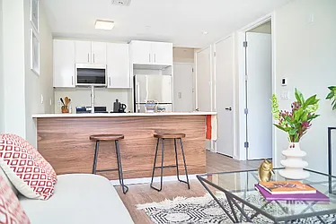 Rented by Living New York