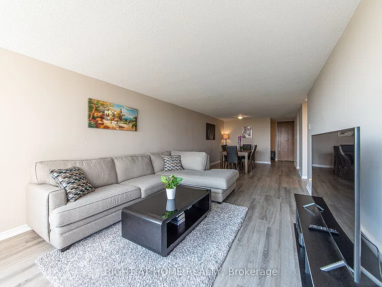 35 Green Valley Dr #1714 — Photo 12