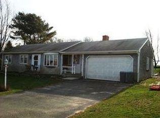 48 Dianne Ave, Portsmouth, RI 02871