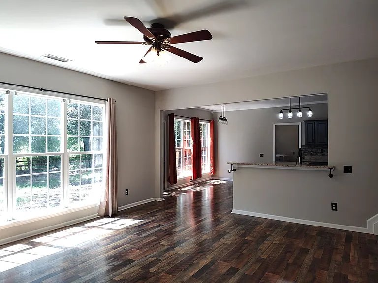4018 Manor House Dr — Photo 8