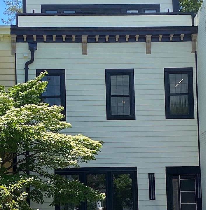 1st image of 1203 G St NE