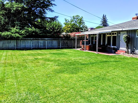 4th image of 8340 N De Anza Ave