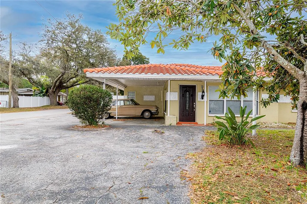 802 W Country Club Dr, Tampa, FL 33612 | Zillow