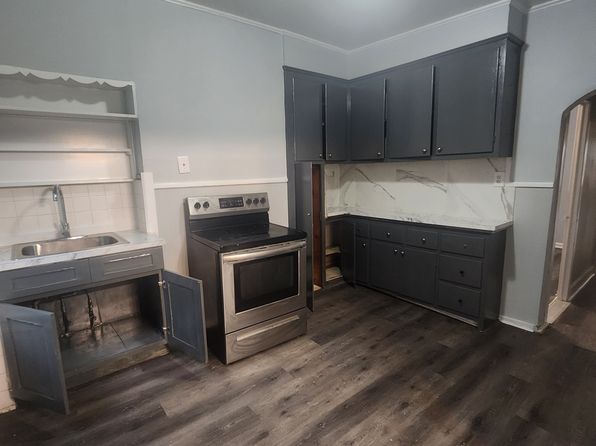 158 Waverly St FLOOR 2