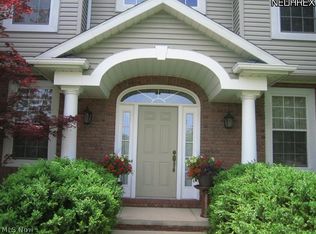 17300 Woodstock Run, Strongsville, OH 44149