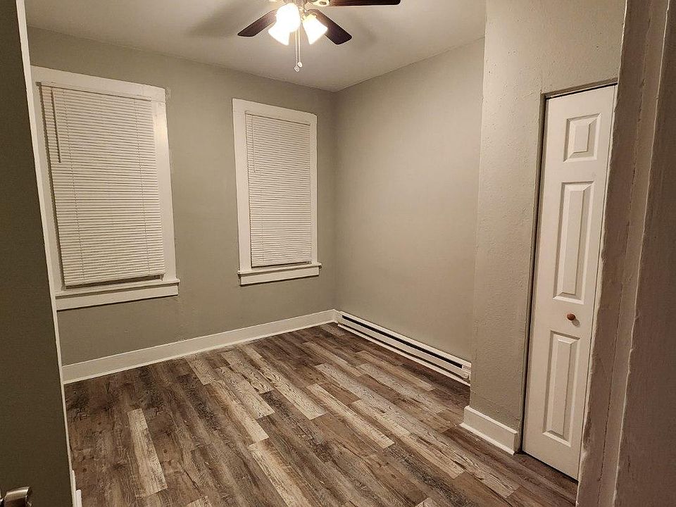 1st image of 1542 Dungee St #3