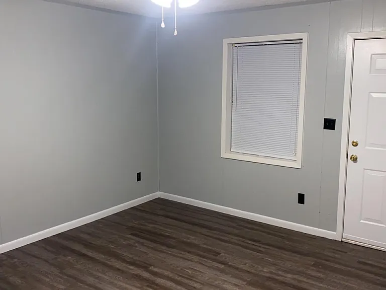 137 W Garrison Dr — Photo 14