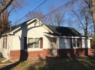 1 Ahorn Dr, Murphysboro, IL 62966