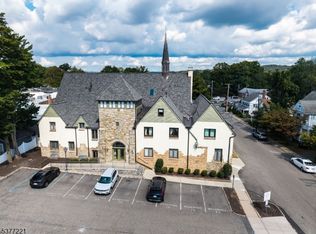 33 Diamond Spring Rd #2C, Denville, NJ 07834