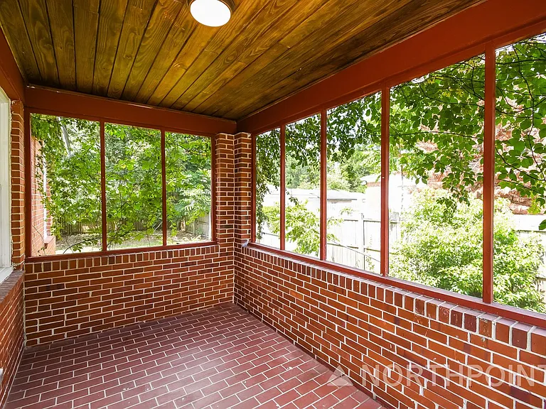 5709 Milmar Dr S — Photo 7