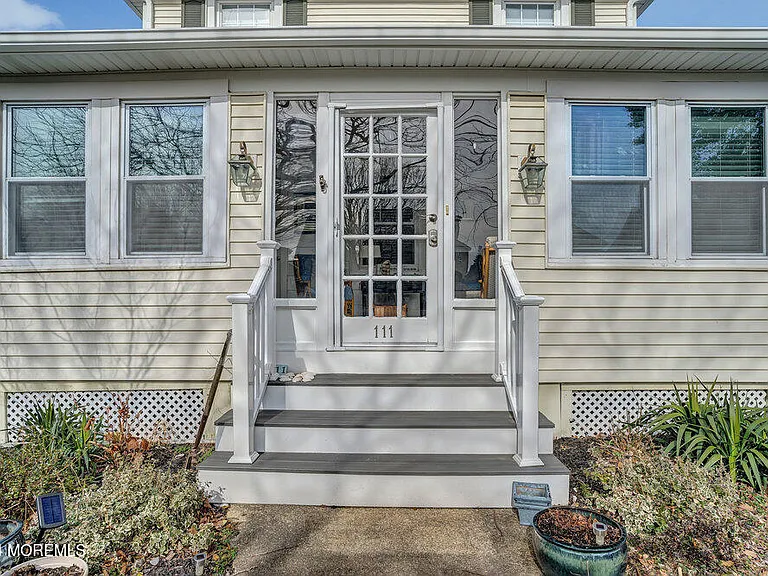 111 Beacon Blvd — Photo 7