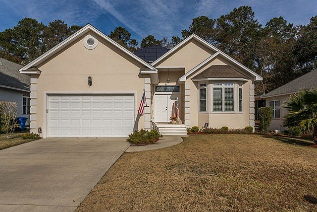 1st image of 17 Niblick Ct