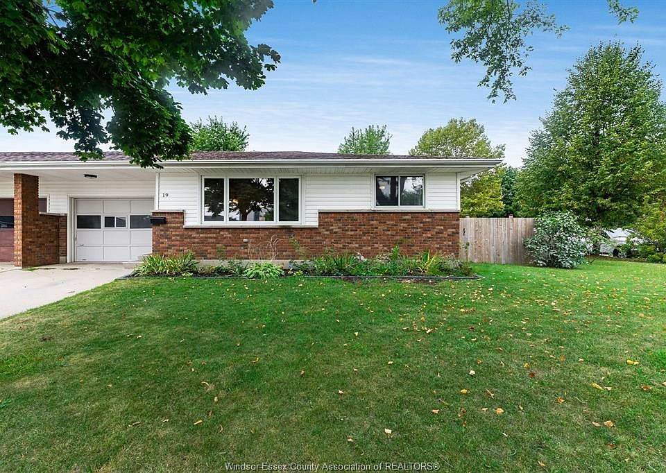 1st image of 19 Rickway Dr