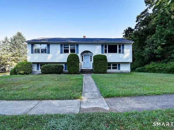 54 Skyview Drive, Naugatuck, CT 06770