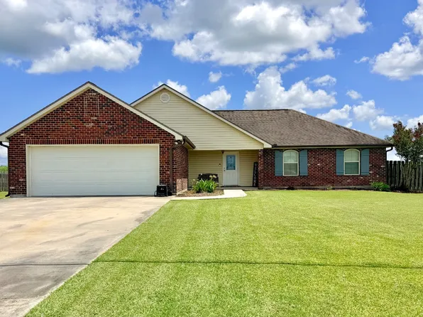 221 Foxglove Dr, Patterson, LA 70392