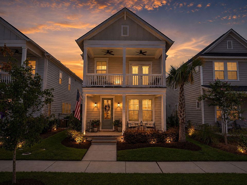 1st image of 313 Eclipse St