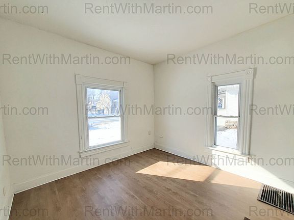 4th image of 314 Conger St