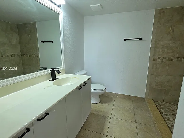 15480 SW 284th St #2111 — Photo 20