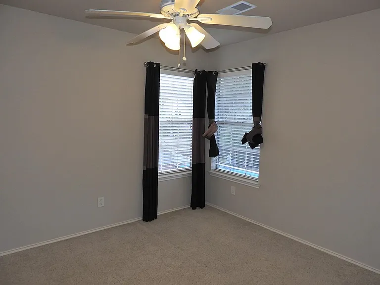 4427 Wavertree Dr — Photo 20