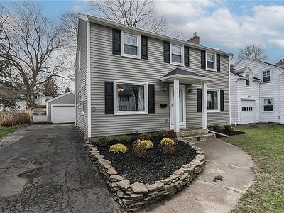 27 Catalpa Rd, Rochester, NY, 14617