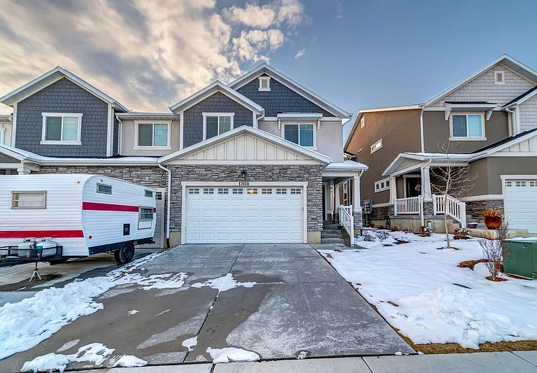 4888 W Pillar Dr — Photo 24