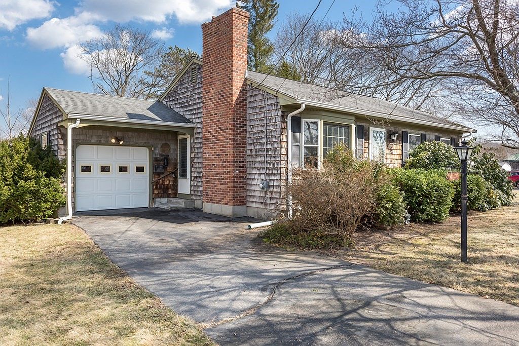 46 Wachusett St, Franklin, MA 02038 Zillow