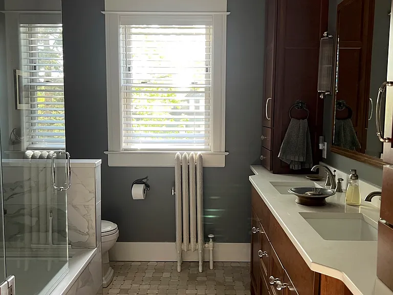 550 Summit Ave #301 — Photo 19