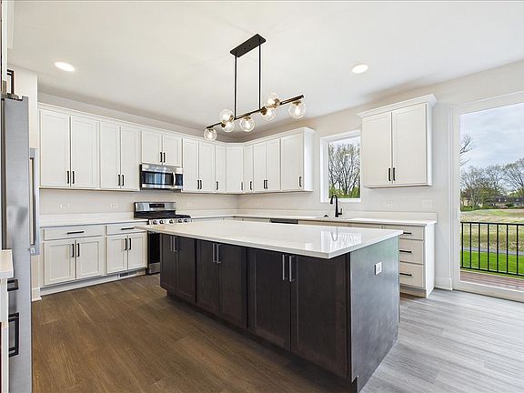 4th image of 22164 W Casa Bella Vw