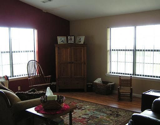 4th image of 279 Madison St #1536