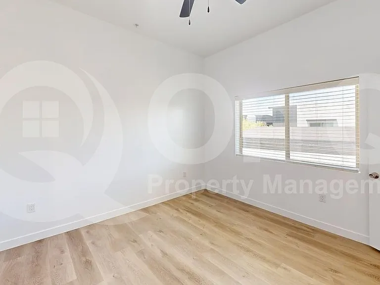 9160 N 67th Ave #212 — Photo 10