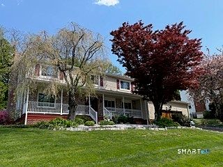 1st image of 118 Rolling Ridge Road