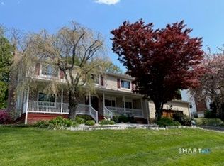 118 Rolling Ridge Road, Hamden, CT 06518
