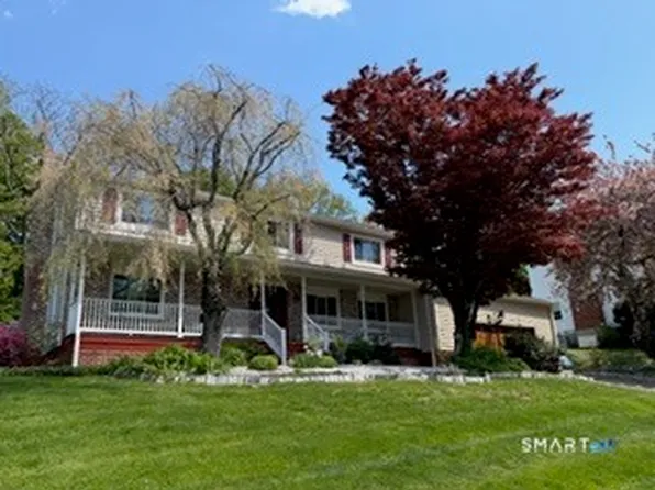 118 Rolling Ridge Road, Hamden, CT 06518