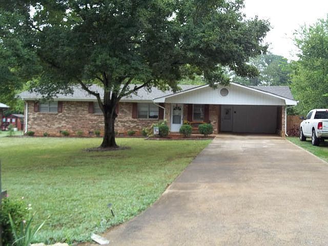 1st image of 35 Dobson Dr