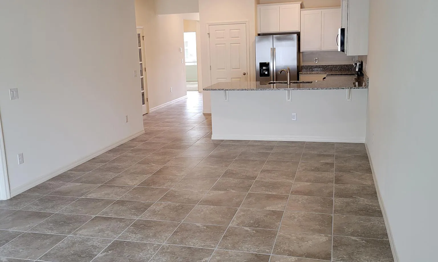 2740 Hogan Dr — Photo 3