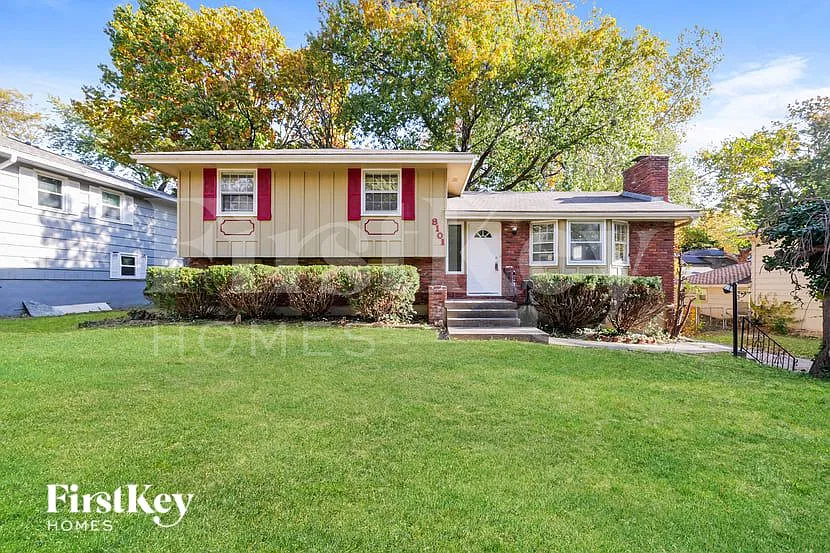 3 bed, 2.0 bath, 1971 sqft, $2,095 — Photo 1