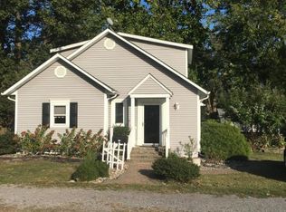 516 S 7th St, Herrin, IL 62948