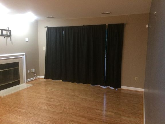 2nd image of 13601 Sir Thomas Way #2-C-12