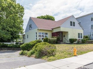 303 Mechanic St, Leominster, MA 01453