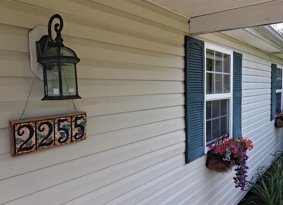 2255 Engle Rd — Photo 2