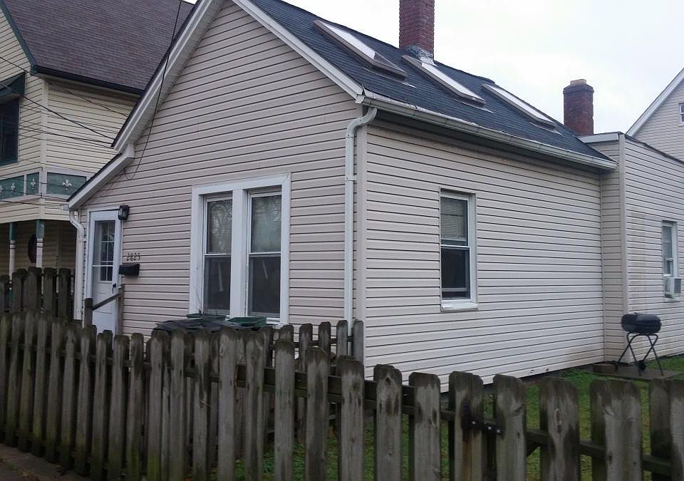 Front 0f apartment