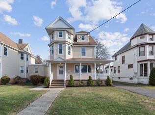 253 Euclid Ave, Ridgefield Park, NJ 07660